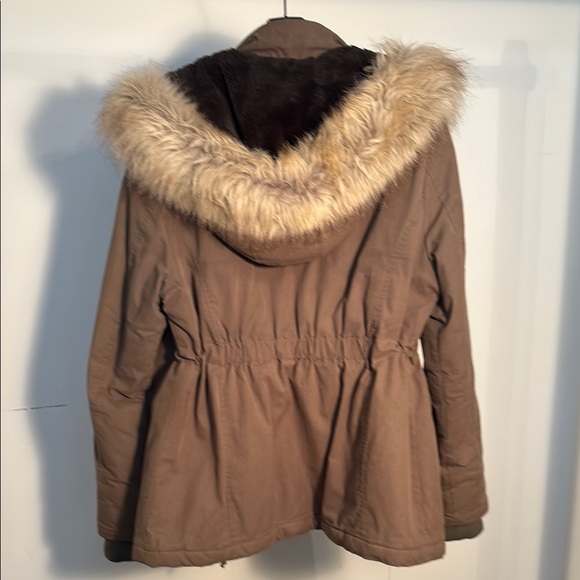 Miss Selfridge Brown Utility Jacket with Hood and removable fur collar - Picture 5 of 8